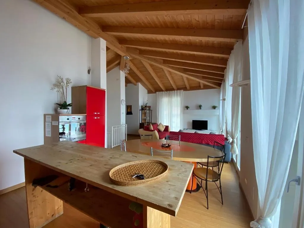 Luxury Penthouse With Big Terrace Lejlighed Argegno