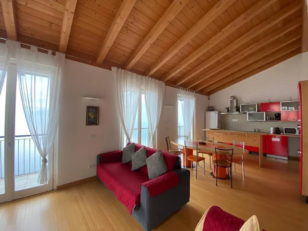 Ferienwohnung Luxury Penthouse With Big Terrace Argegno Italien