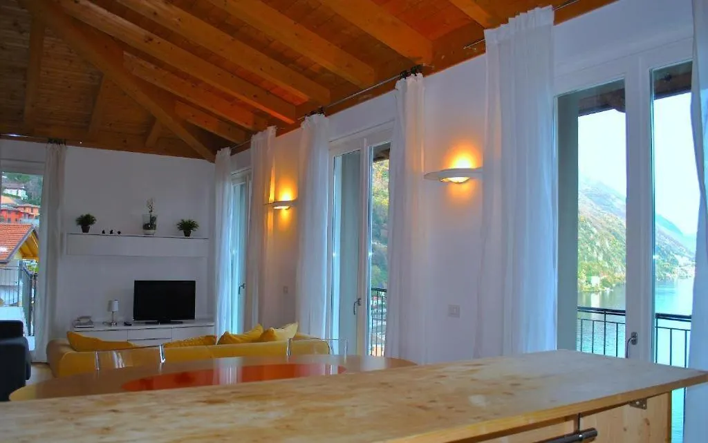Ferienwohnung Luxury Penthouse With Big Terrace Argegno