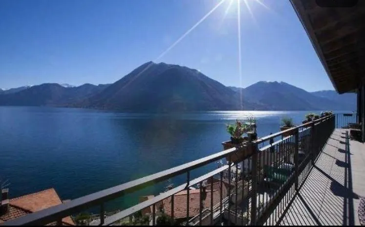 Ferienwohnung Luxury Penthouse With Big Terrace Argegno